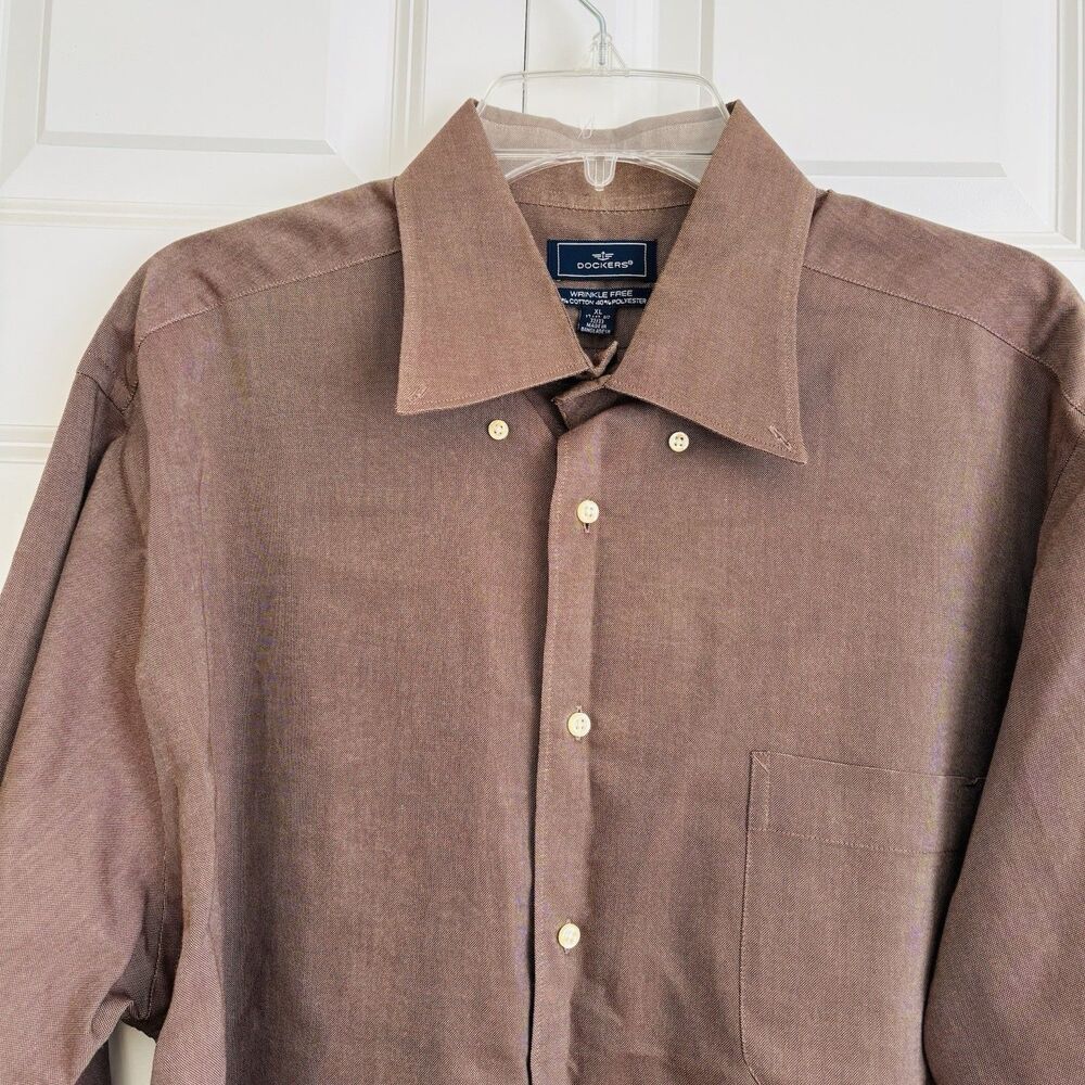 Dockers Men's Button Down Shirt Wrinkle Free Size XL Brown Cotton/Polyester - Picture 5 of 6